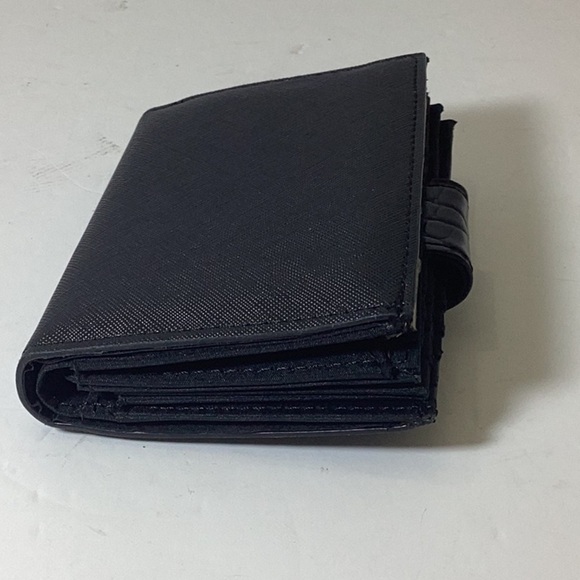 Framed Indexer Leather Wallet - Picture 3 of 6